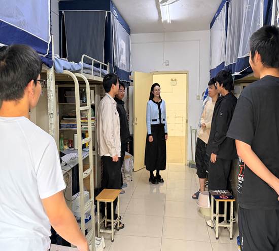 64f43258-aae9-4c60-9f59-a74f002187ae